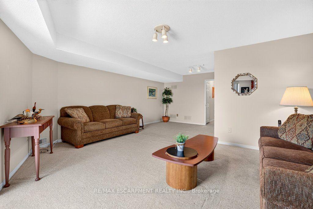 Photo 29 of Unit 8, 2136 Old Lakeshore Road, Burlington, Brant — HOMEH