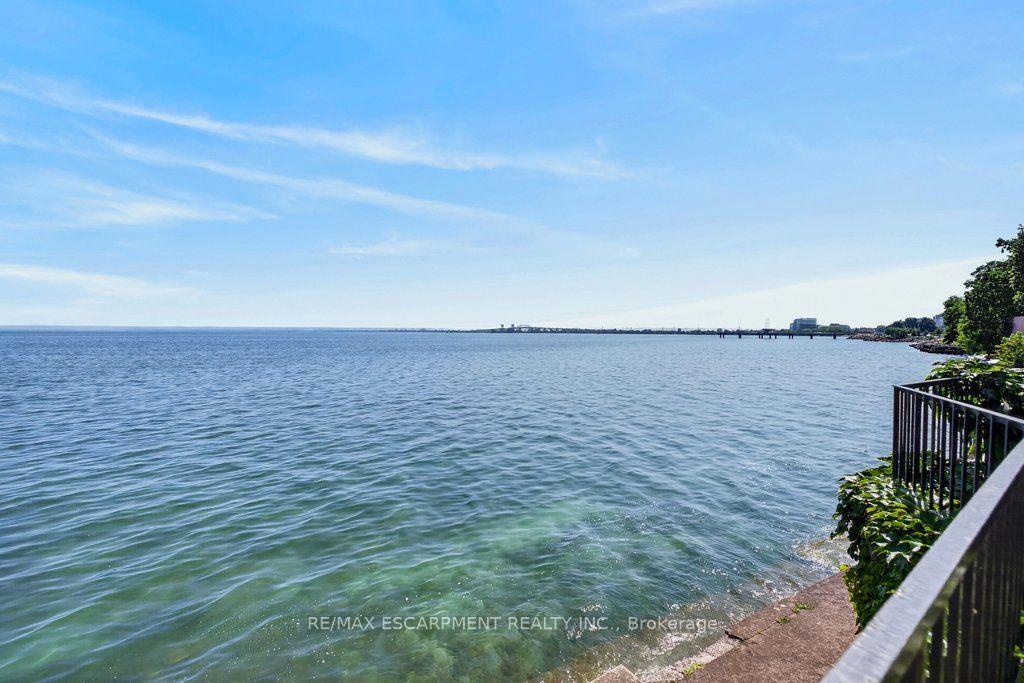 Photo 33 of Unit 8, 2136 Old Lakeshore Road, Burlington, Brant — HOMEH