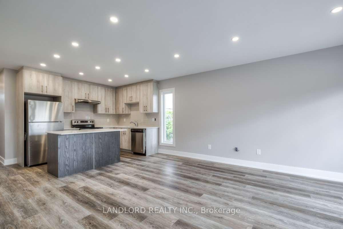 Photo 1 of Unit 3, 53 Rockcliffe Boulevard, Toronto, Rockcliffe-Smythe — HOMEH