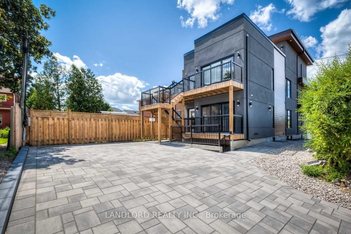 Photo 17 of Unit 3, 53 Rockcliffe Boulevard, Toronto, Rockcliffe-Smythe — HOMEH