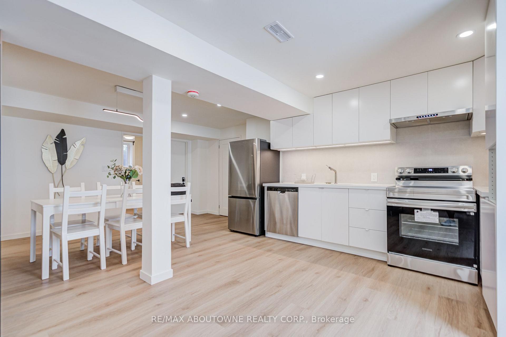 Photo 16 of Unit Lower, 1108 Notley Crescent, Oakville, Glen Abbey — HOMEH