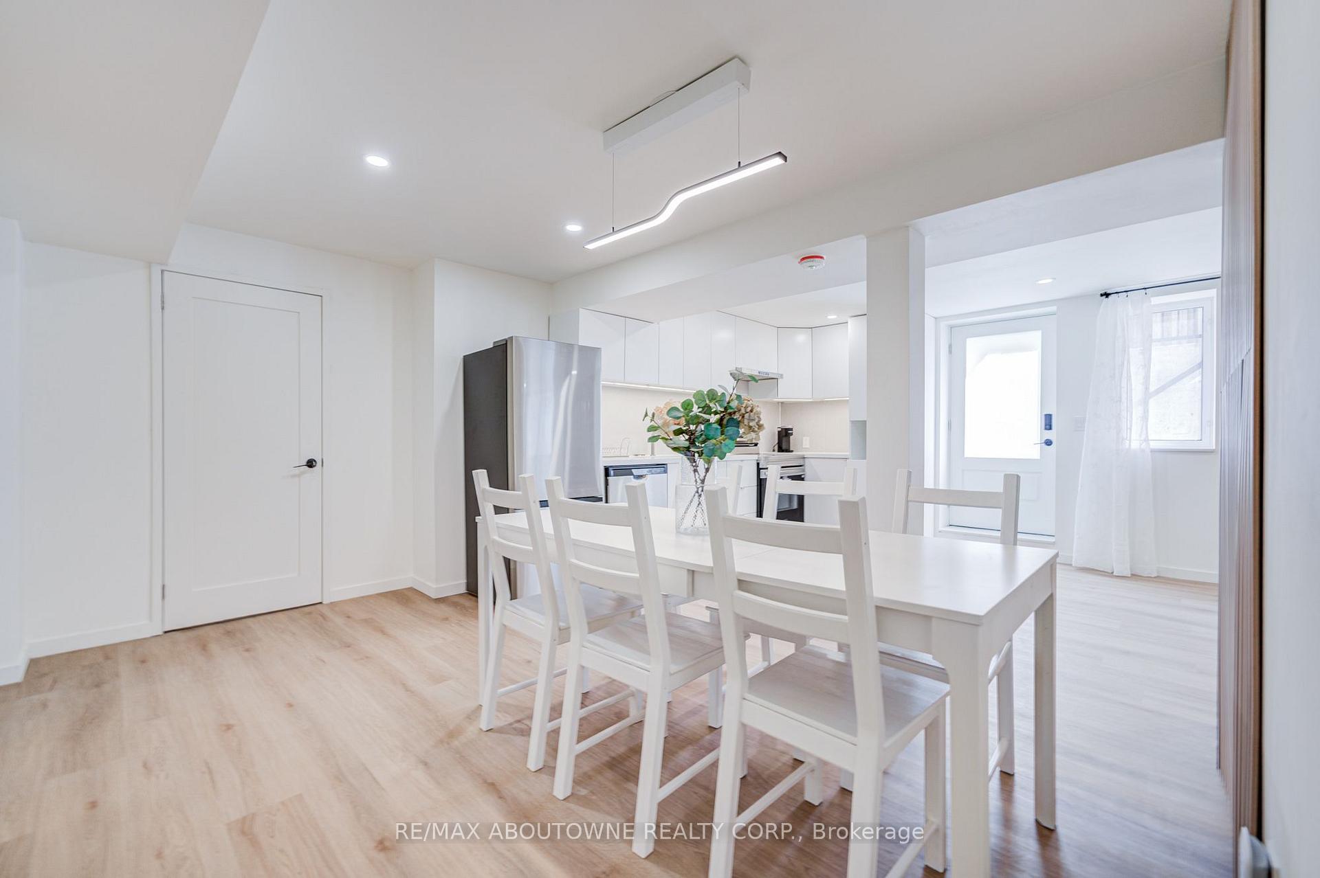 Photo 20 of Unit Lower, 1108 Notley Crescent, Oakville, Glen Abbey — HOMEH