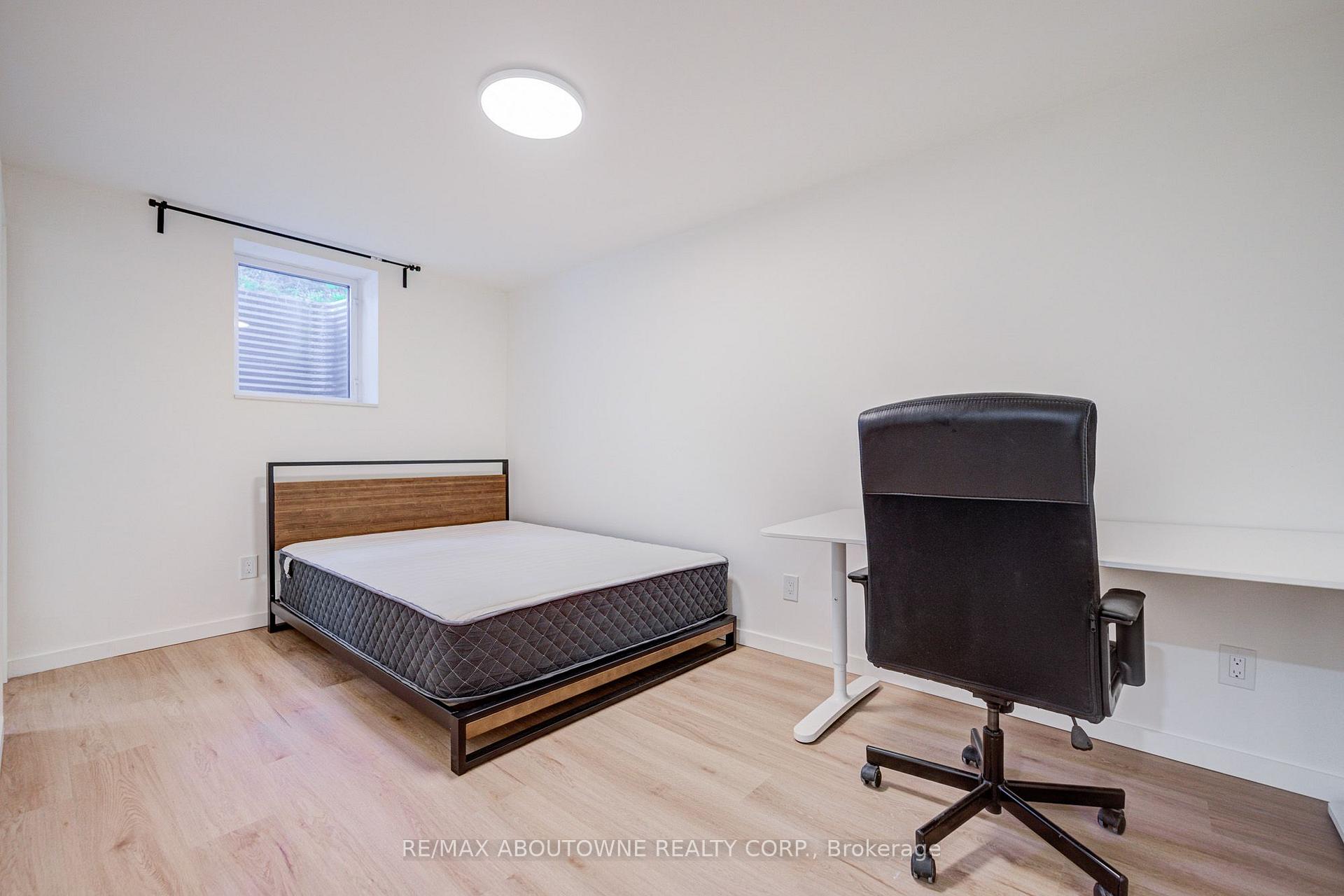 Photo 34 of Unit Lower, 1108 Notley Crescent, Oakville, Glen Abbey — HOMEH
