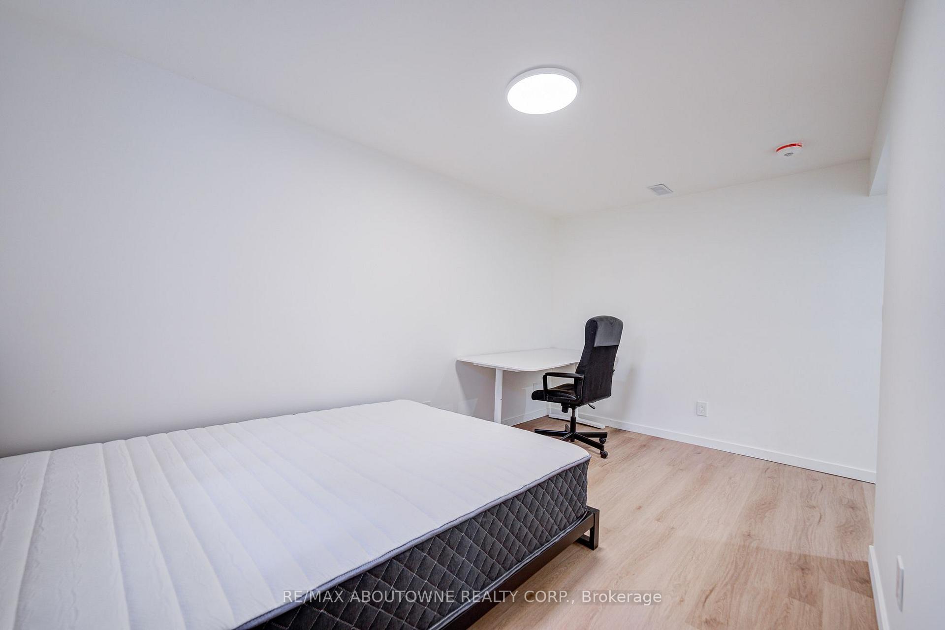 Photo 36 of Unit Lower, 1108 Notley Crescent, Oakville, Glen Abbey — HOMEH