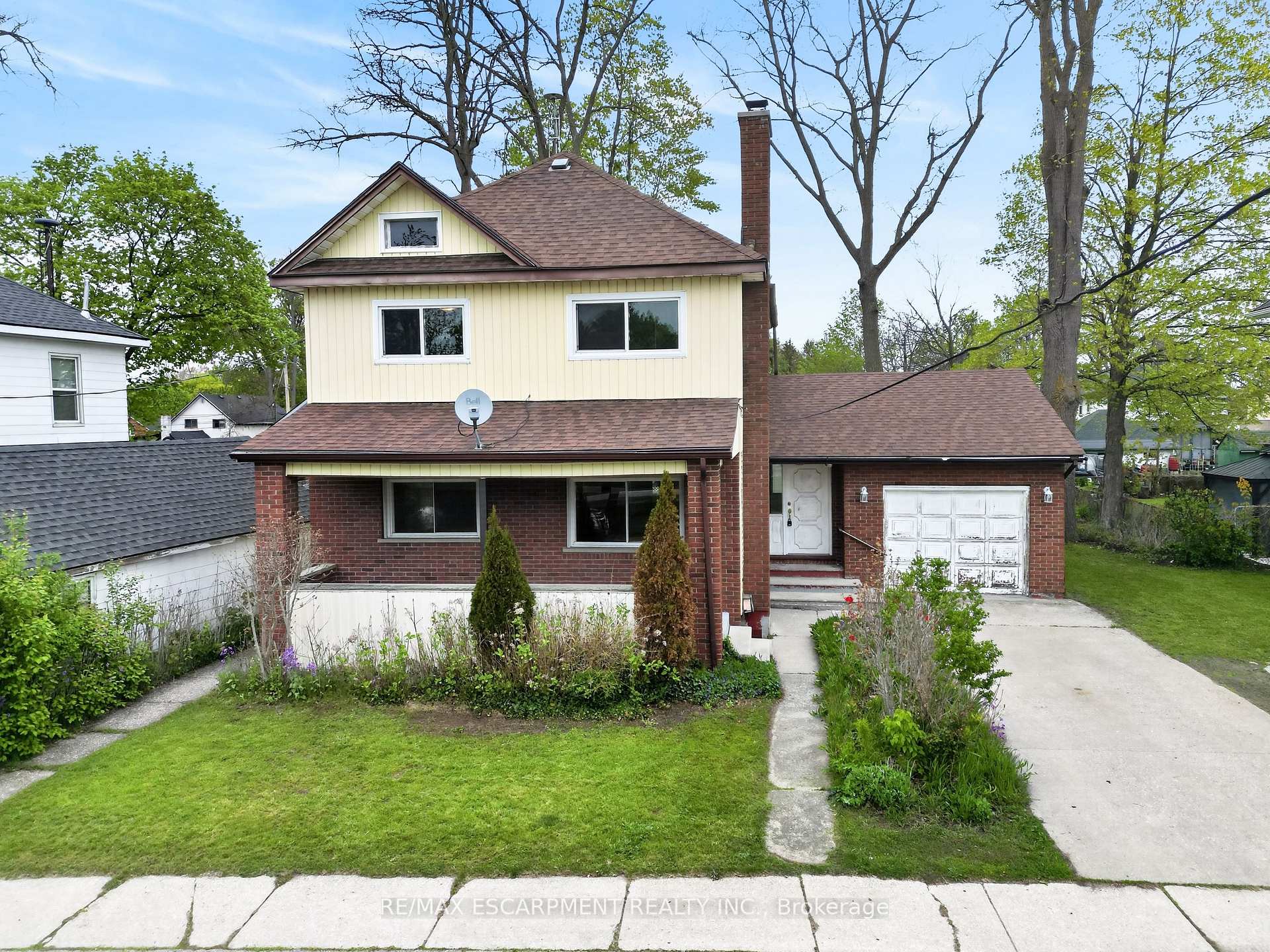 Photo of 119 North Cayuga Street W