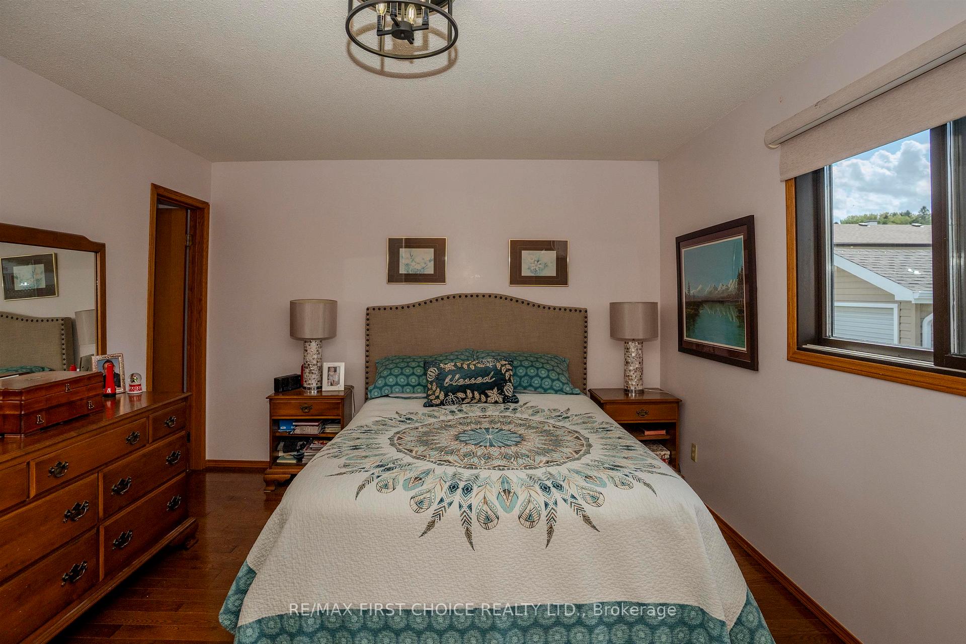 Photo 13 of 224 London Drive, Thunder Bay, Dawson Heights — HOMEH