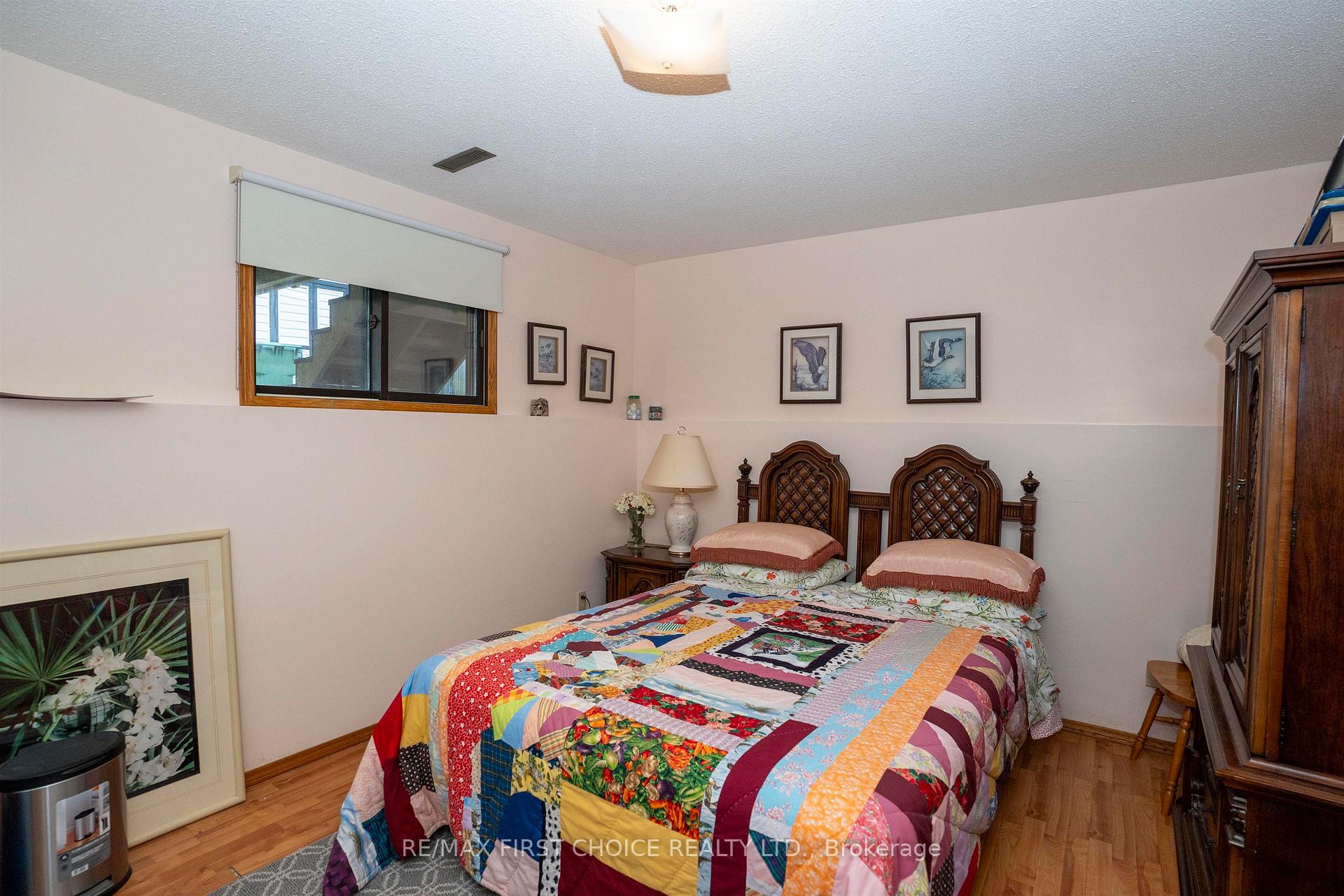 Photo 25 of 224 London Drive, Thunder Bay, Dawson Heights — HOMEH