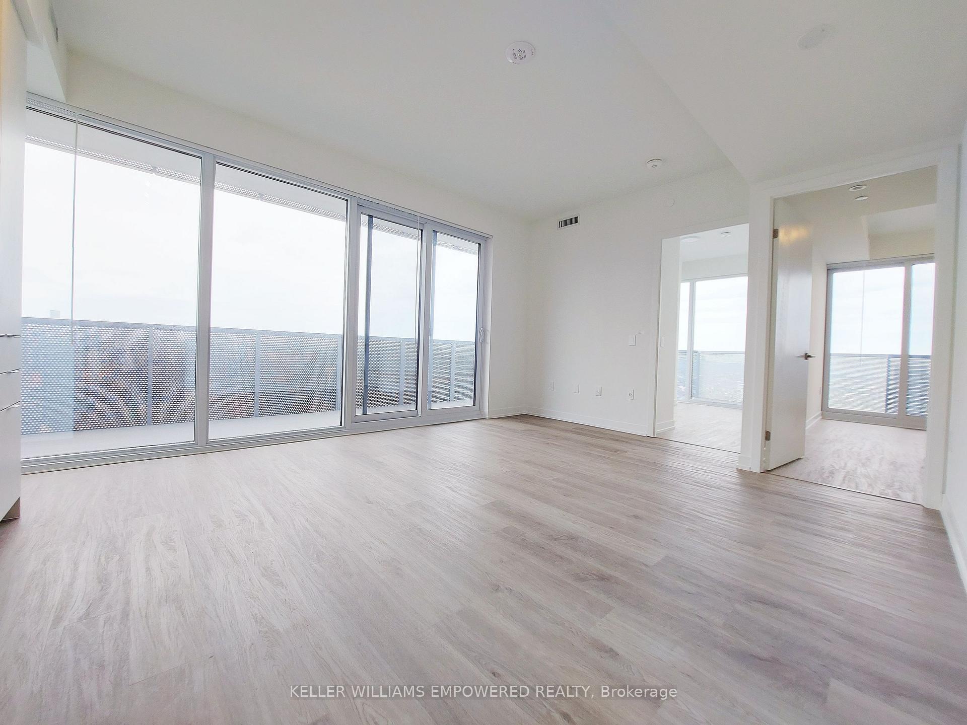 Photo 9 of Unit 5505, 55 Cooper Street, Toronto, Waterfront Communities — HOMEH