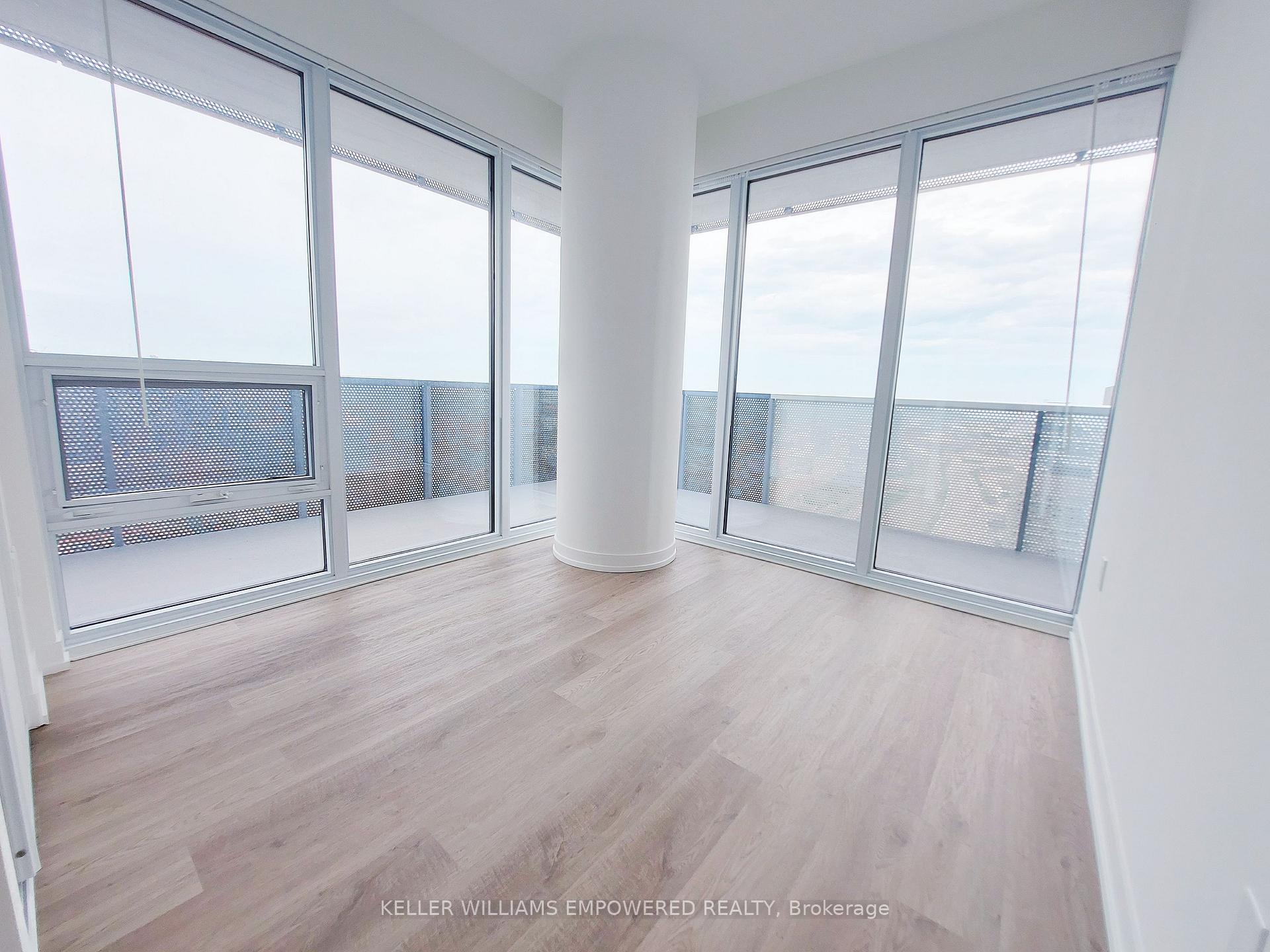 Photo 12 of Unit 5505, 55 Cooper Street, Toronto, Waterfront Communities — HOMEH