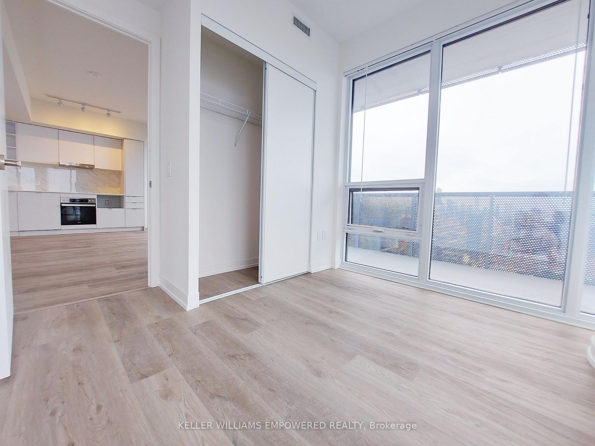 Photo 13 of Unit 5505, 55 Cooper Street, Toronto, Waterfront Communities — HOMEH