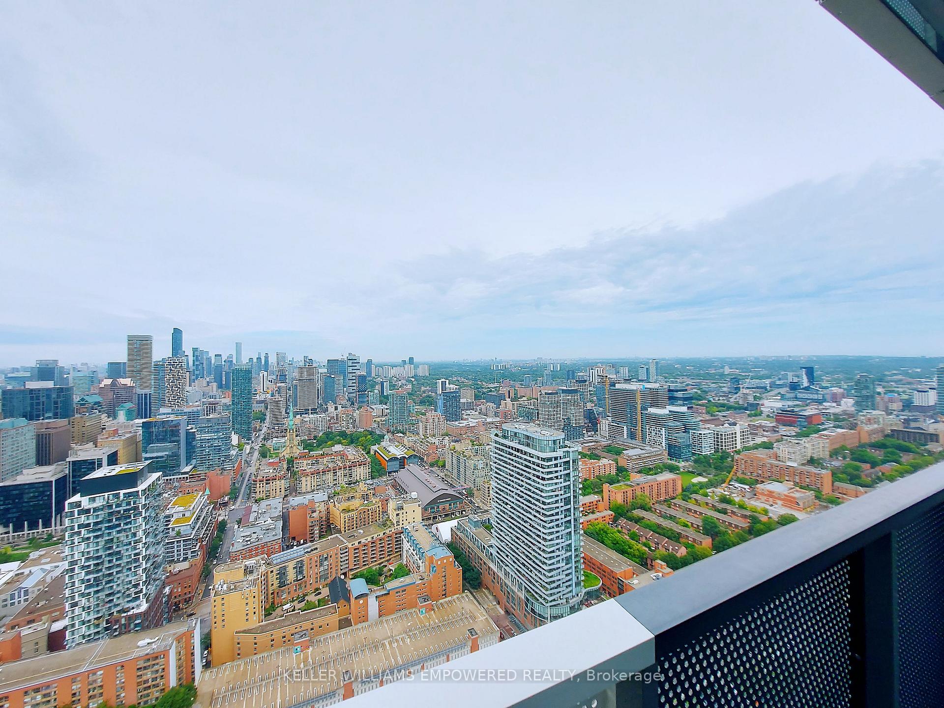 Photo 15 of Unit 5505, 55 Cooper Street, Toronto, Waterfront Communities — HOMEH