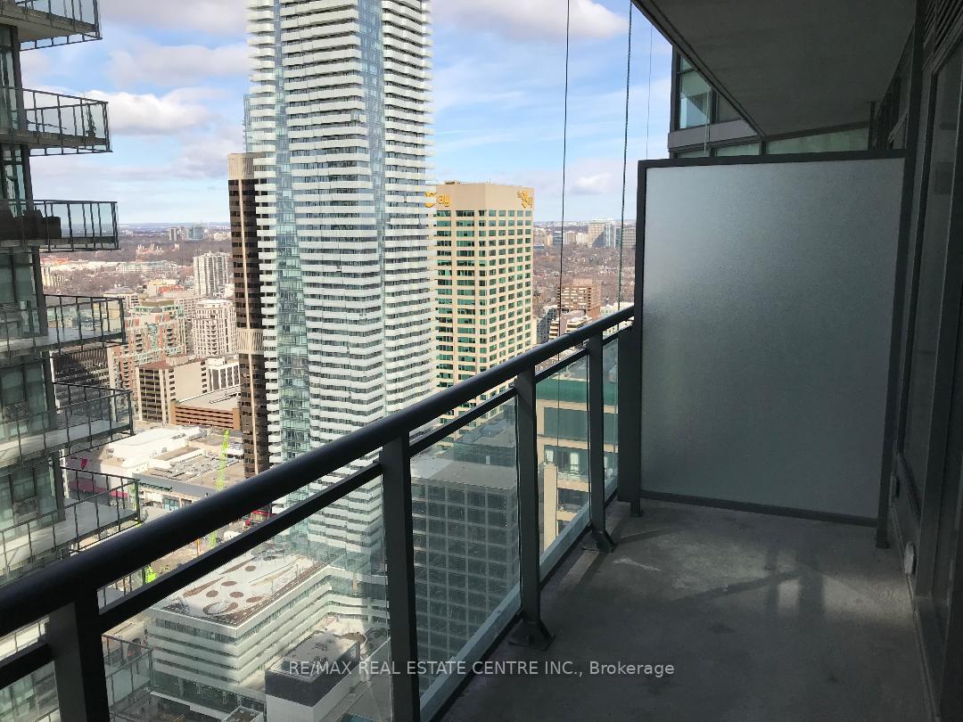 Photo 7 of Unit 4703, 45 Charles Street, Toronto, Church-Yonge Corridor — HOMEH
