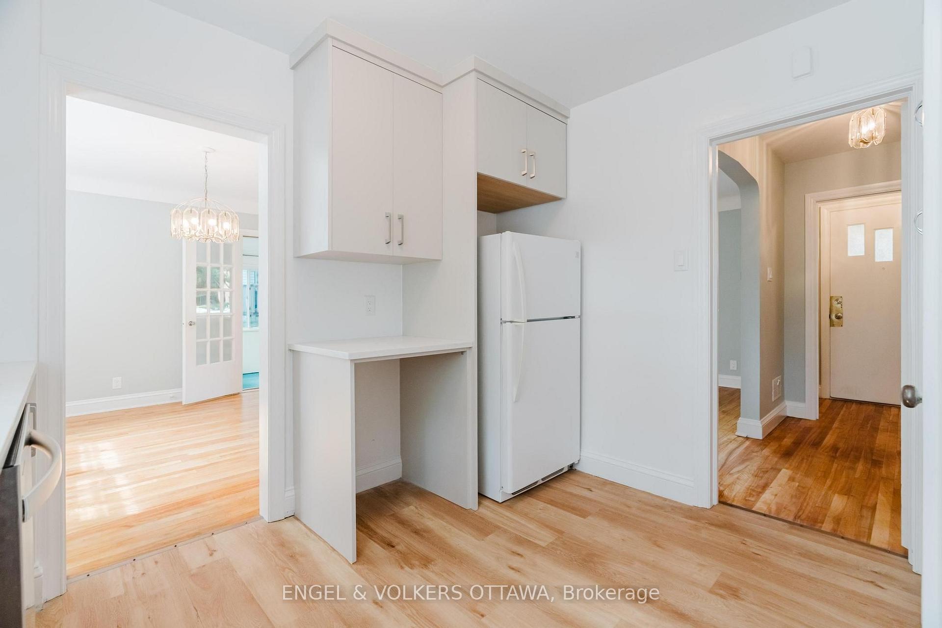 Photo 22 of 2028 Carling Avenue, Ottawa, McKellar Heights/Glabar Park — HOMEH