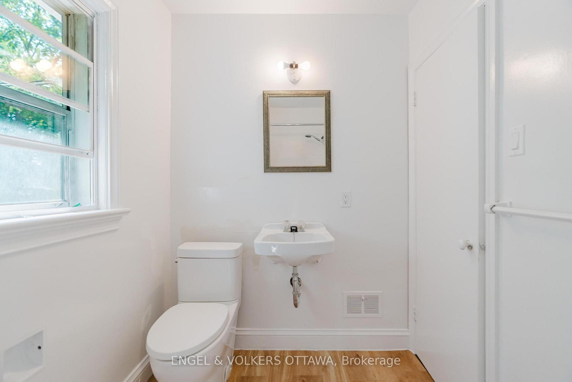 Photo 33 of 2028 Carling Avenue, Ottawa, McKellar Heights/Glabar Park — HOMEH