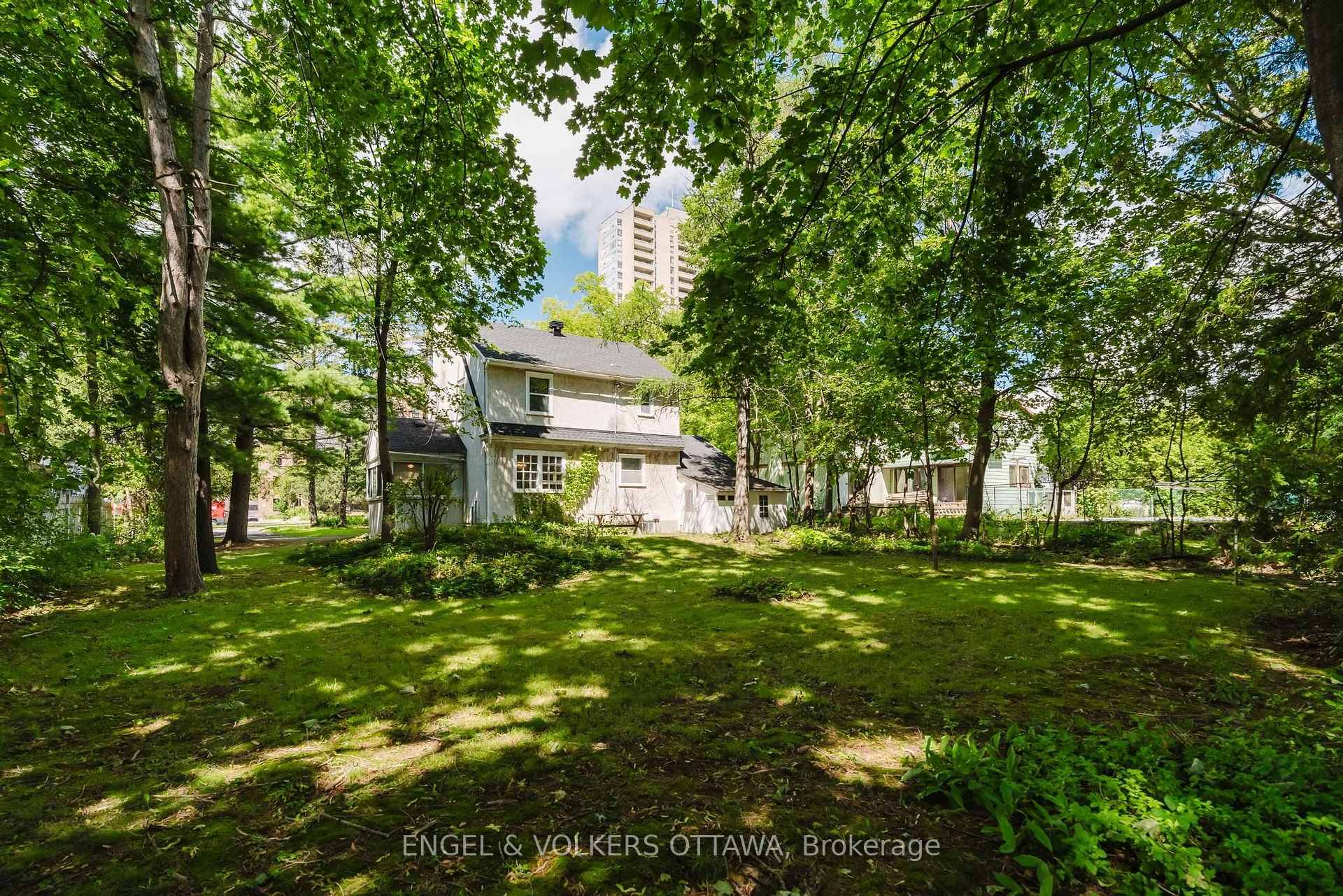 Photo 42 of 2028 Carling Avenue, Ottawa, McKellar Heights/Glabar Park — HOMEH