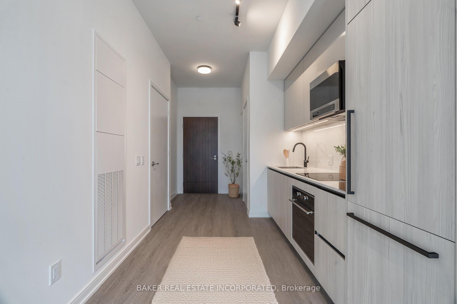 Photo 5 of Unit 907, 425 Front Street E, Toronto, Waterfront Communities — HOMEH