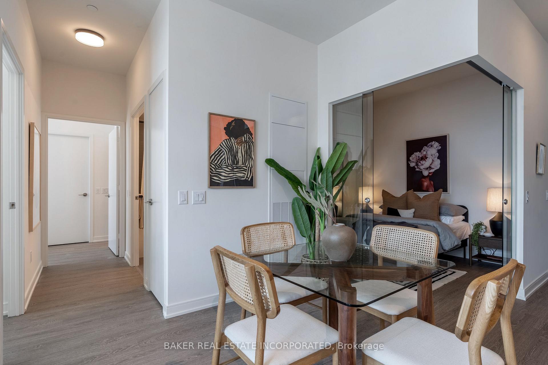 Photo 4 of Unit 911, 425 Front Street E, Toronto, Waterfront Communities — HOMEH