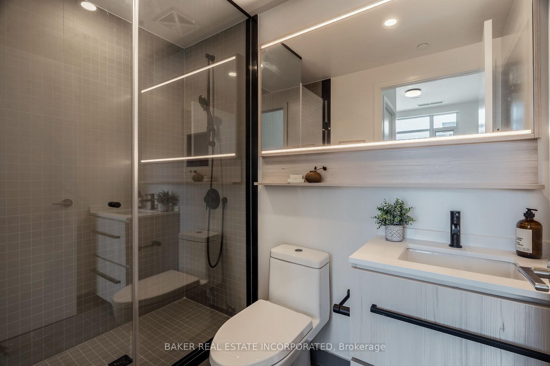 Photo 9 of Unit 911, 425 Front Street E, Toronto, Waterfront Communities — HOMEH