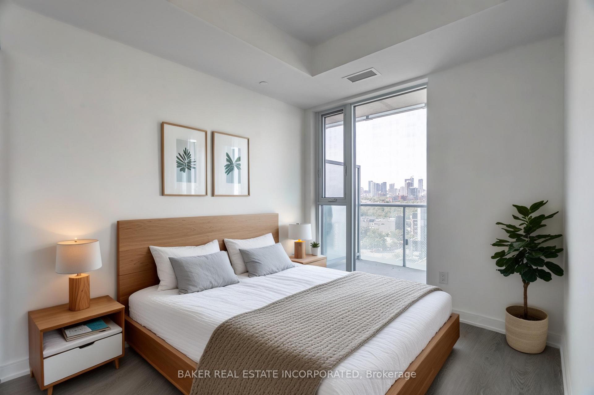 Photo 4 of Unit 1117, 425 Front Street E, Toronto, Waterfront Communities — HOMEH