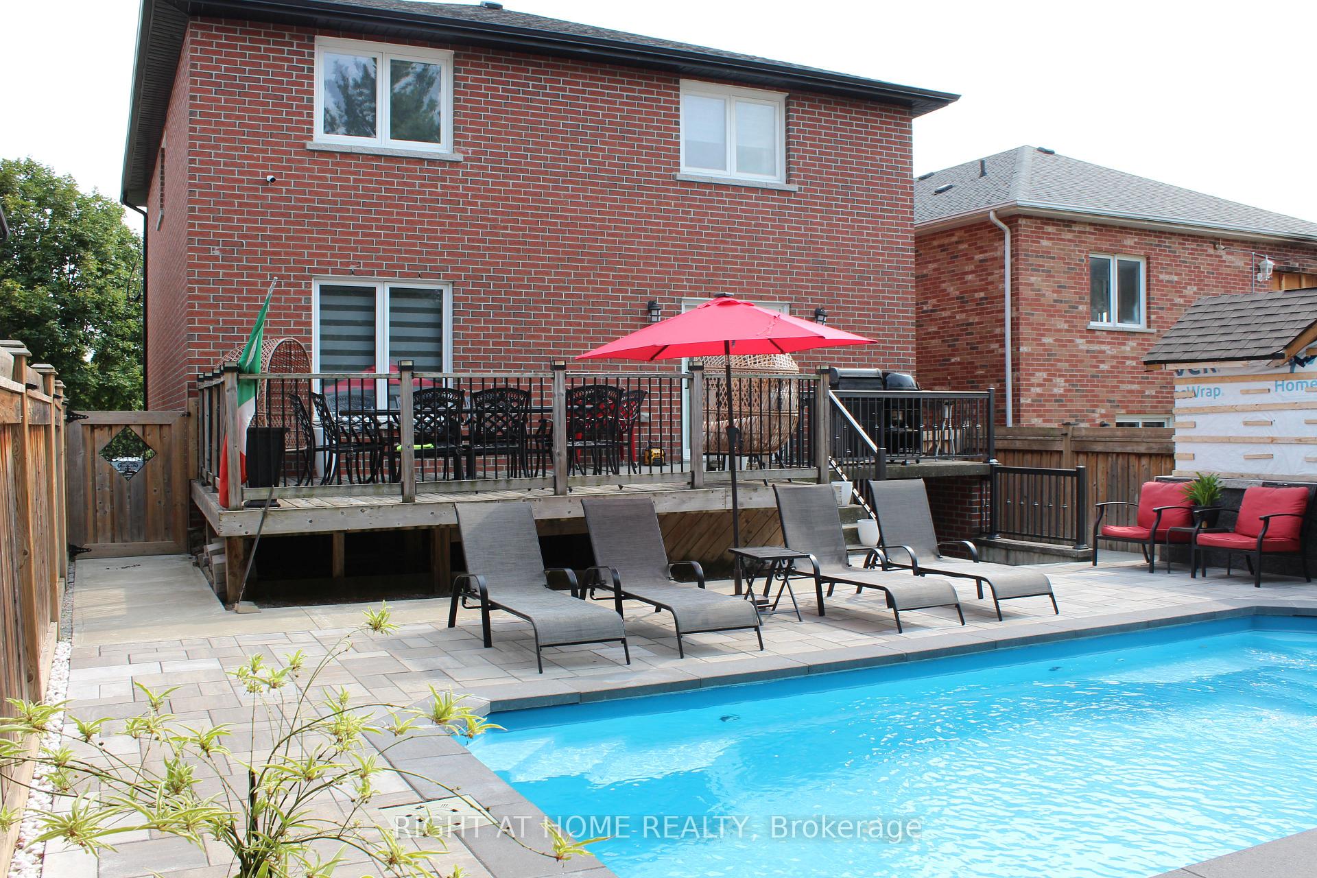 Photo 13 of 36 Ellerby Square N, Vaughan, West Woodbridge — HOMEH