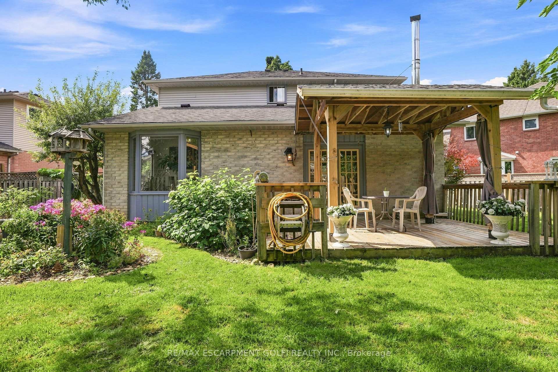 Photo 29 of 34 Lisajane Crescent, Hamilton, Gurnett — HOMEH