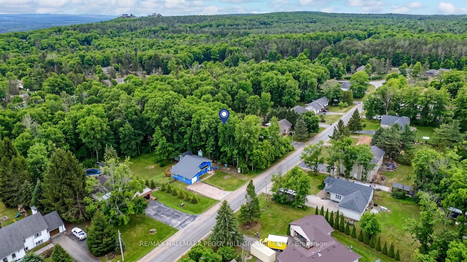 Photo 6 of 17 Valleyview Drive, Oro-Medonte, Rural Oro-Medonte — HOMEH