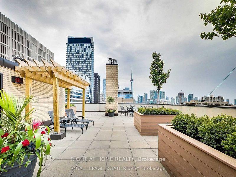 Photo 27 of Unit 404, 280 Simcoe Street, Toronto, Kensington-Chinatown — HOMEH