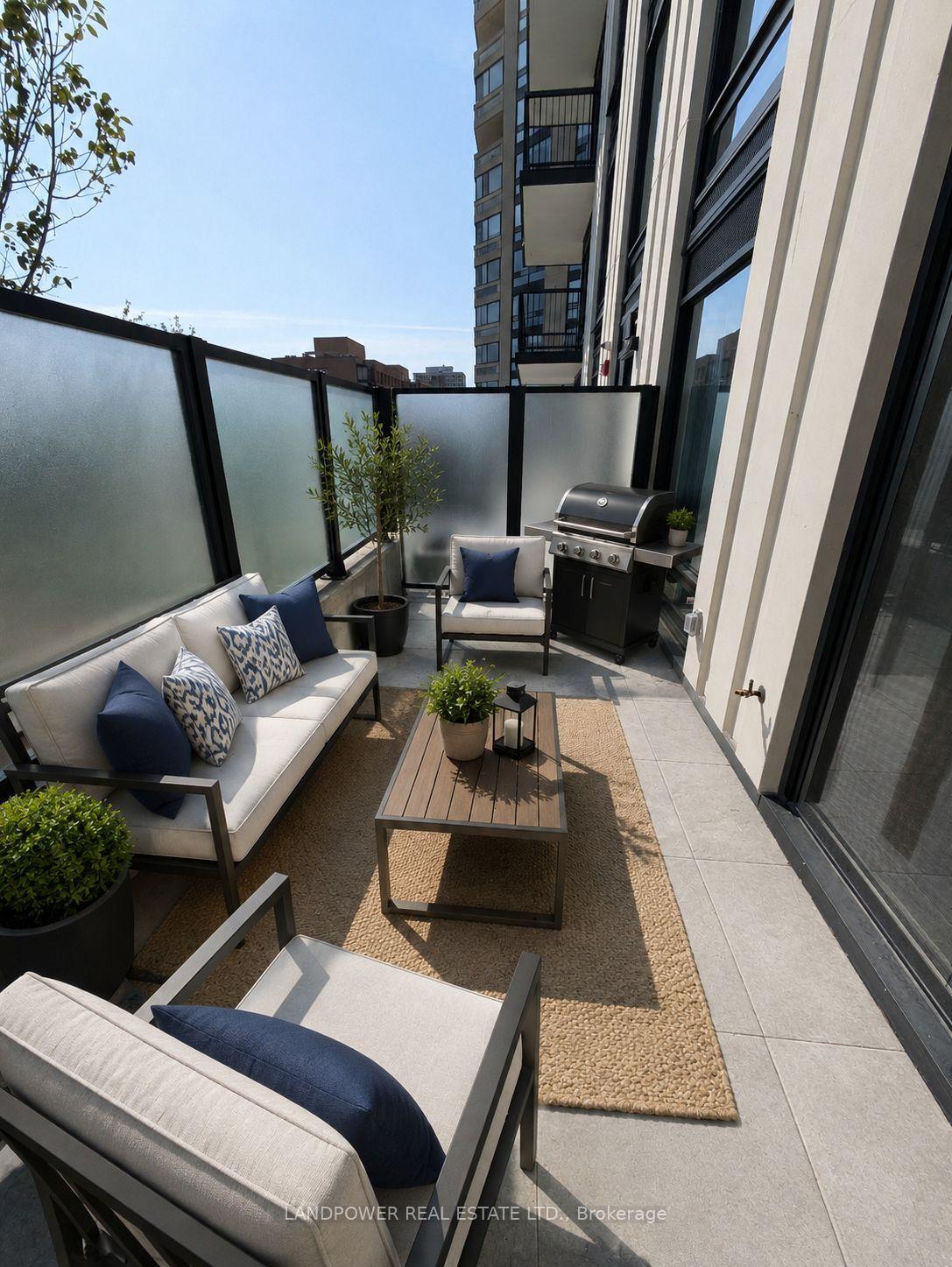 Photo 1 of Unit 920, 89 Montclair Avenue, Toronto, Forest Hill South — HOMEH