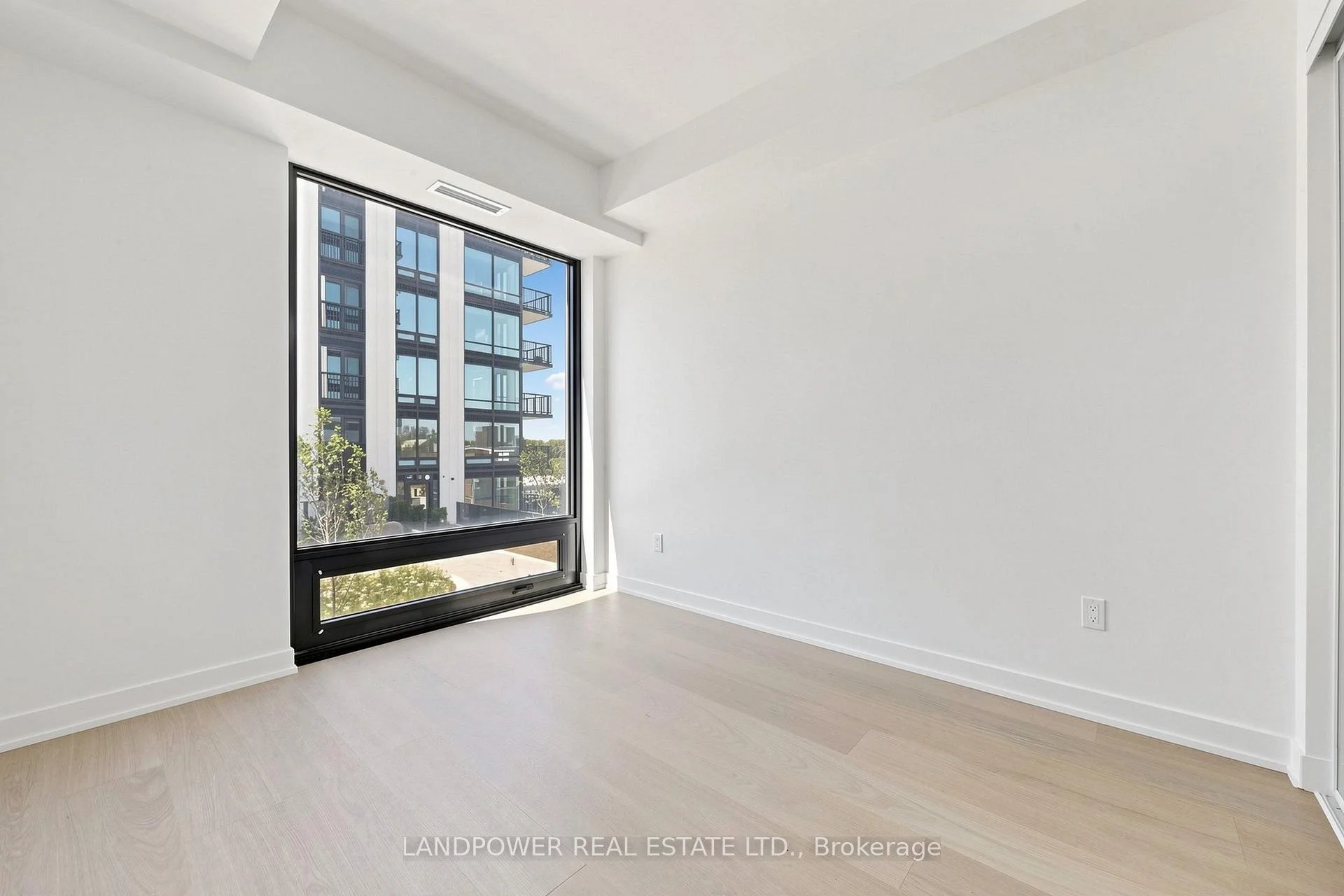 Photo 30 of Unit 920, 89 Montclair Avenue, Toronto, Forest Hill South — HOMEH