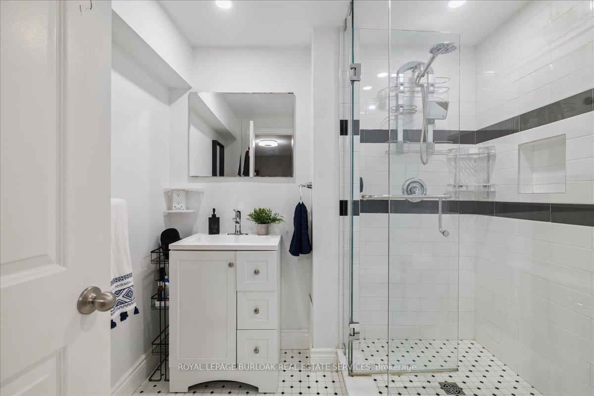 Photo 41 of 44 Sunvale Place, Hamilton, Lakeshore — HOMEH