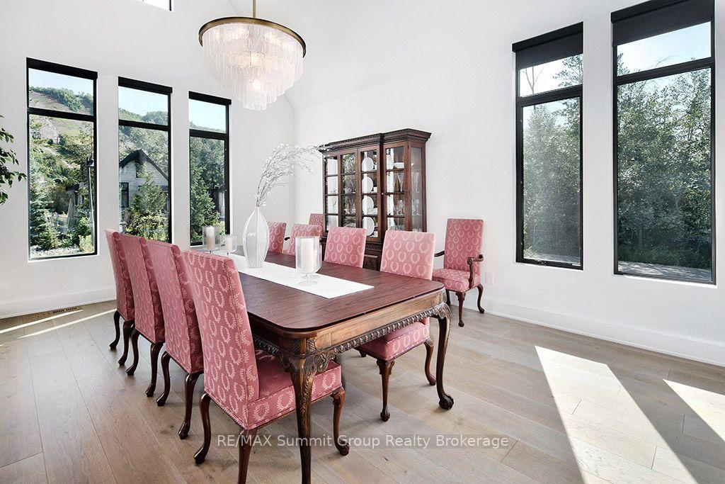 Photo 17 of 101 Deer Lane, Blue Mountains — HOMEH