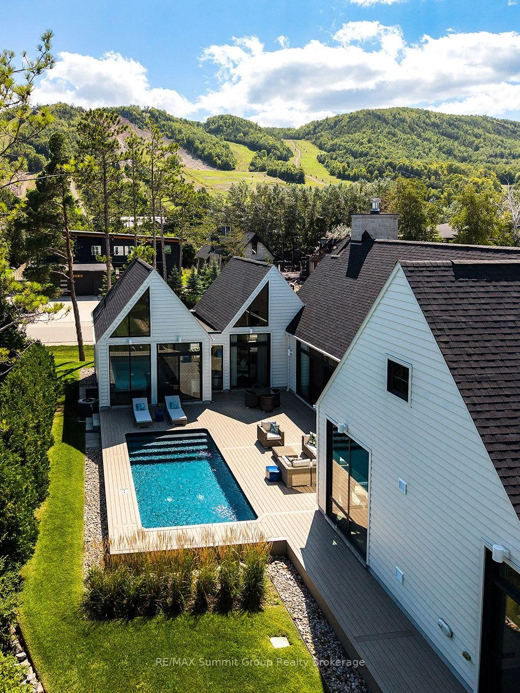 Photo 32 of 101 Deer Lane, Blue Mountains — HOMEH