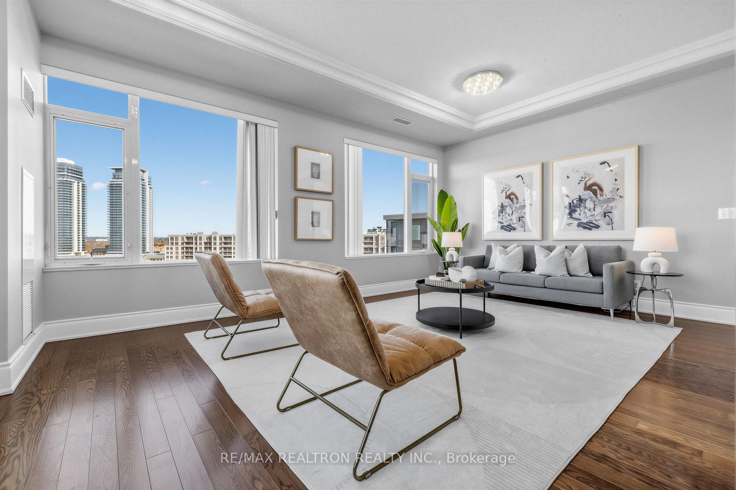 Photo of Unit Ph# 2, 253 South Park Road