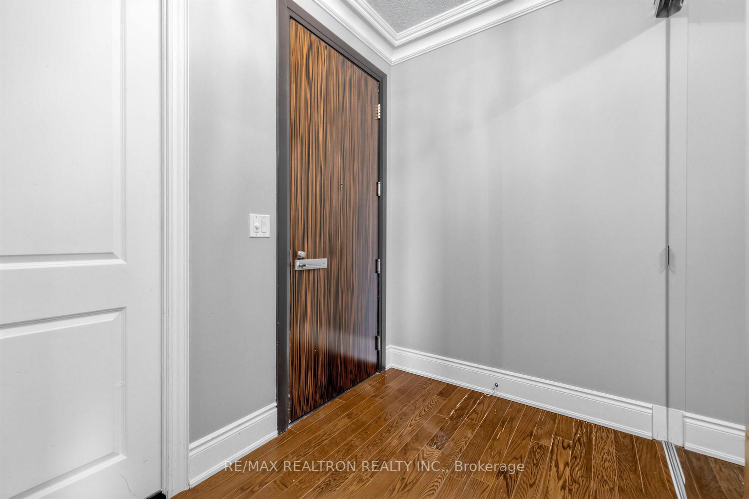Photo 4 of Unit Ph# 2, 253 South Park Road, Markham, Commerce Valley — HOMEH