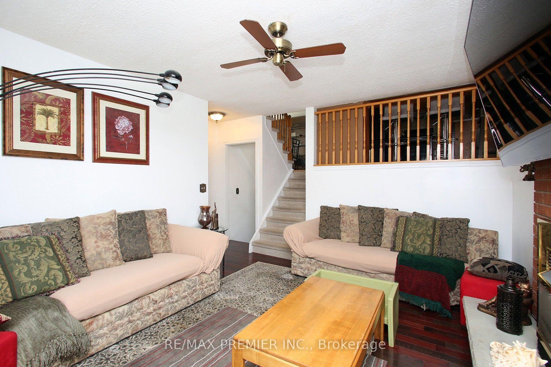 Photo 14 of 72 Homefield Square, Clarington, Courtice — HOMEH