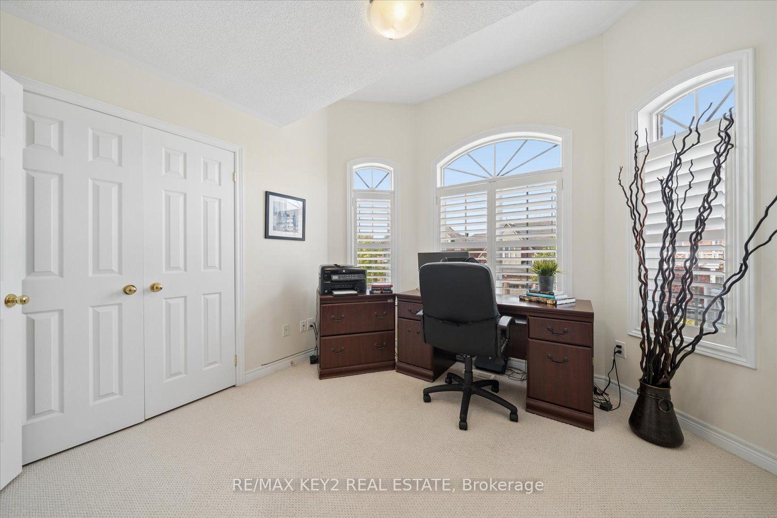 Photo 30 of 110 Walter Scott Crescent, Markham, Victoria Square — HOMEH
