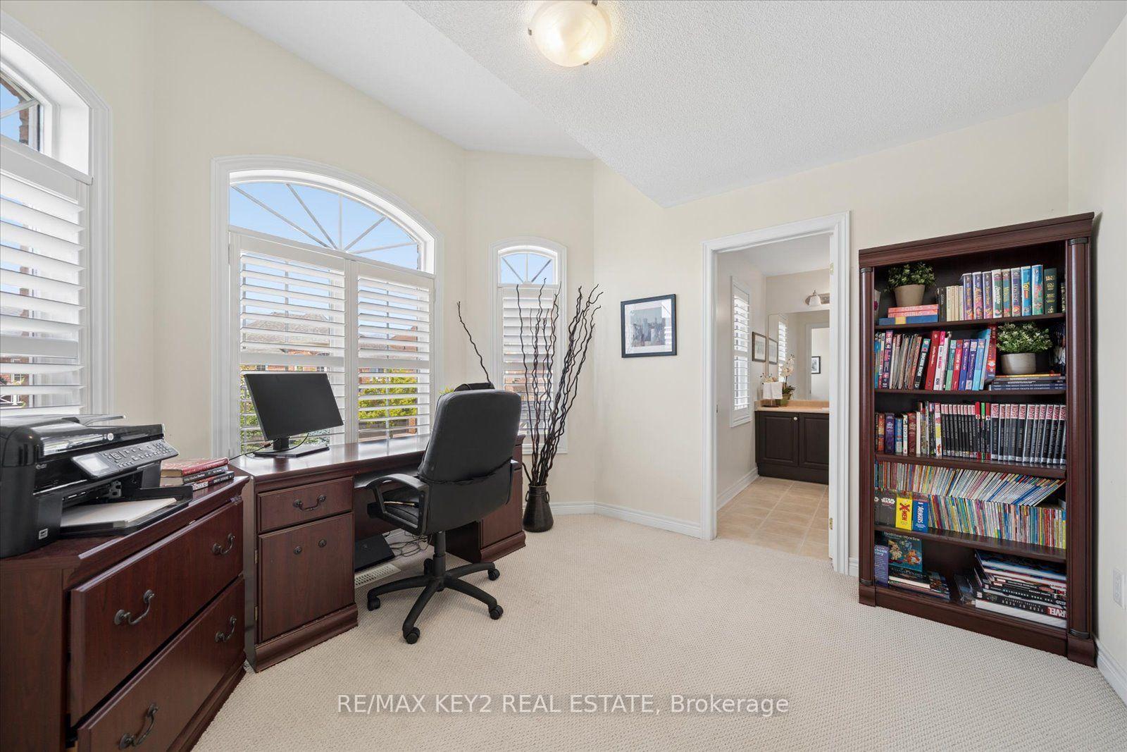 Photo 31 of 110 Walter Scott Crescent, Markham, Victoria Square — HOMEH