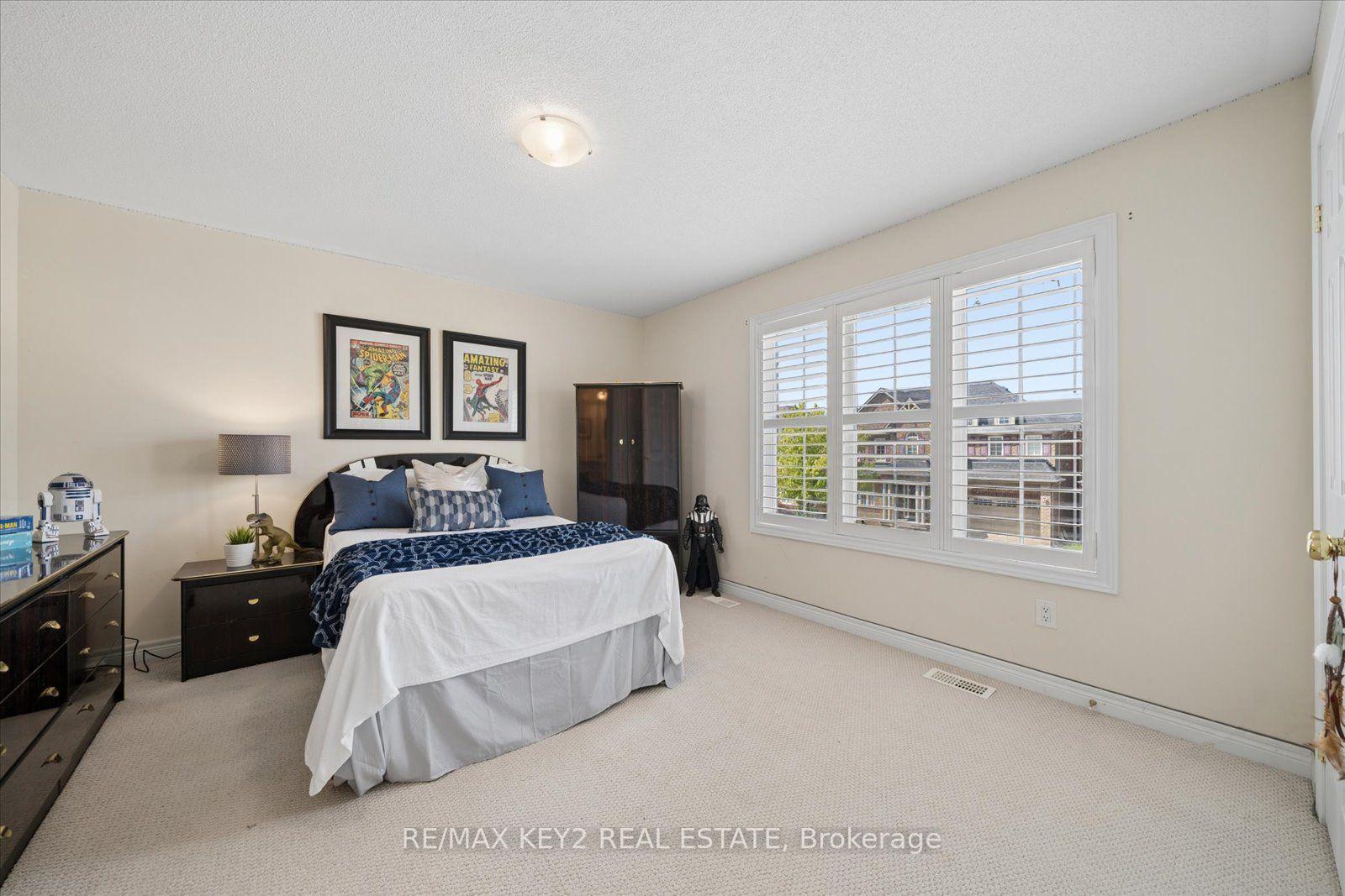 Photo 32 of 110 Walter Scott Crescent, Markham, Victoria Square — HOMEH
