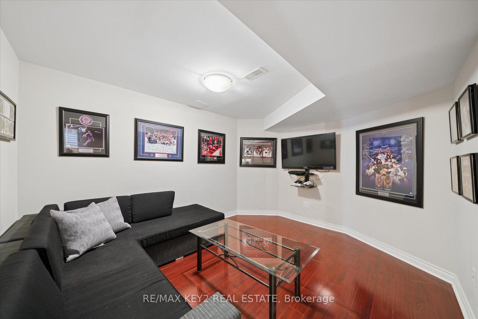 Photo 42 of 110 Walter Scott Crescent, Markham, Victoria Square — HOMEH
