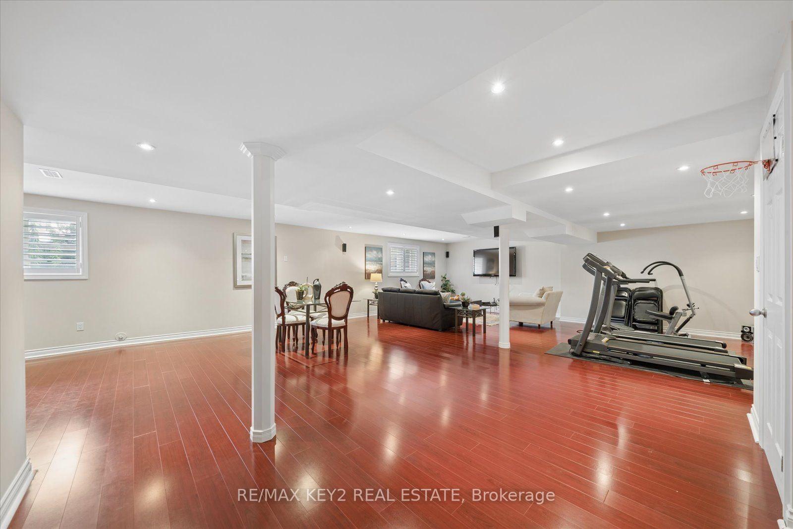 Photo 43 of 110 Walter Scott Crescent, Markham, Victoria Square — HOMEH