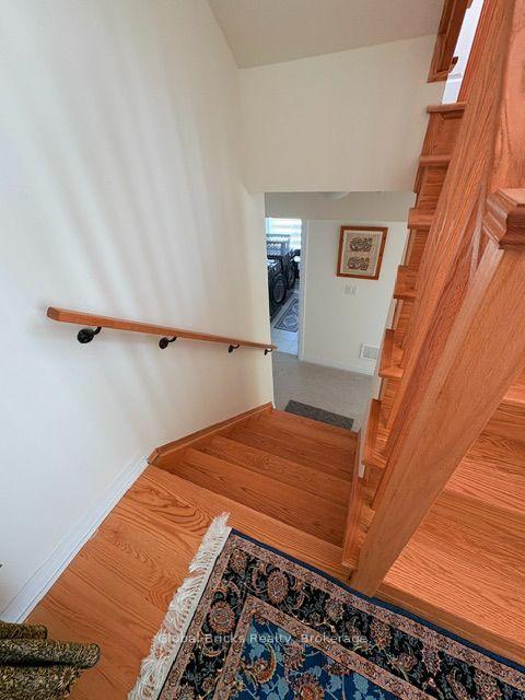 Photo 35 of 64 Seine Lane E, Richmond Hill, Rural Richmond Hill — HOMEH