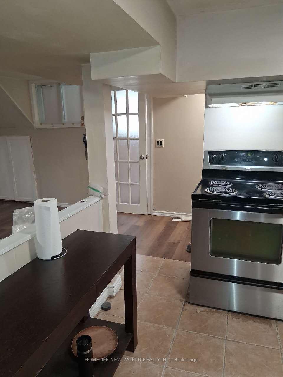 Photo 9 of Unit Bsmt, 19 Benfrisco Crescent S, Scarborough, Woburn — HOMEH