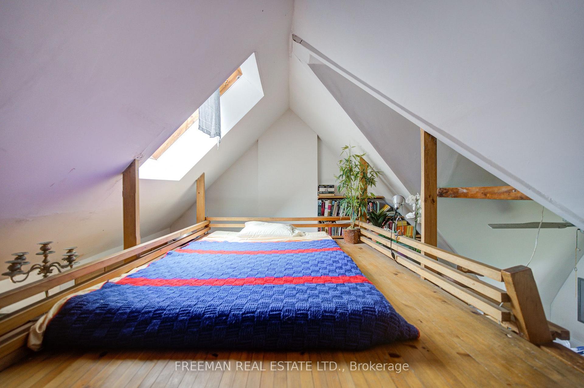 Photo 29 of 46 Brunswick Avenue, Toronto, University — HOMEH