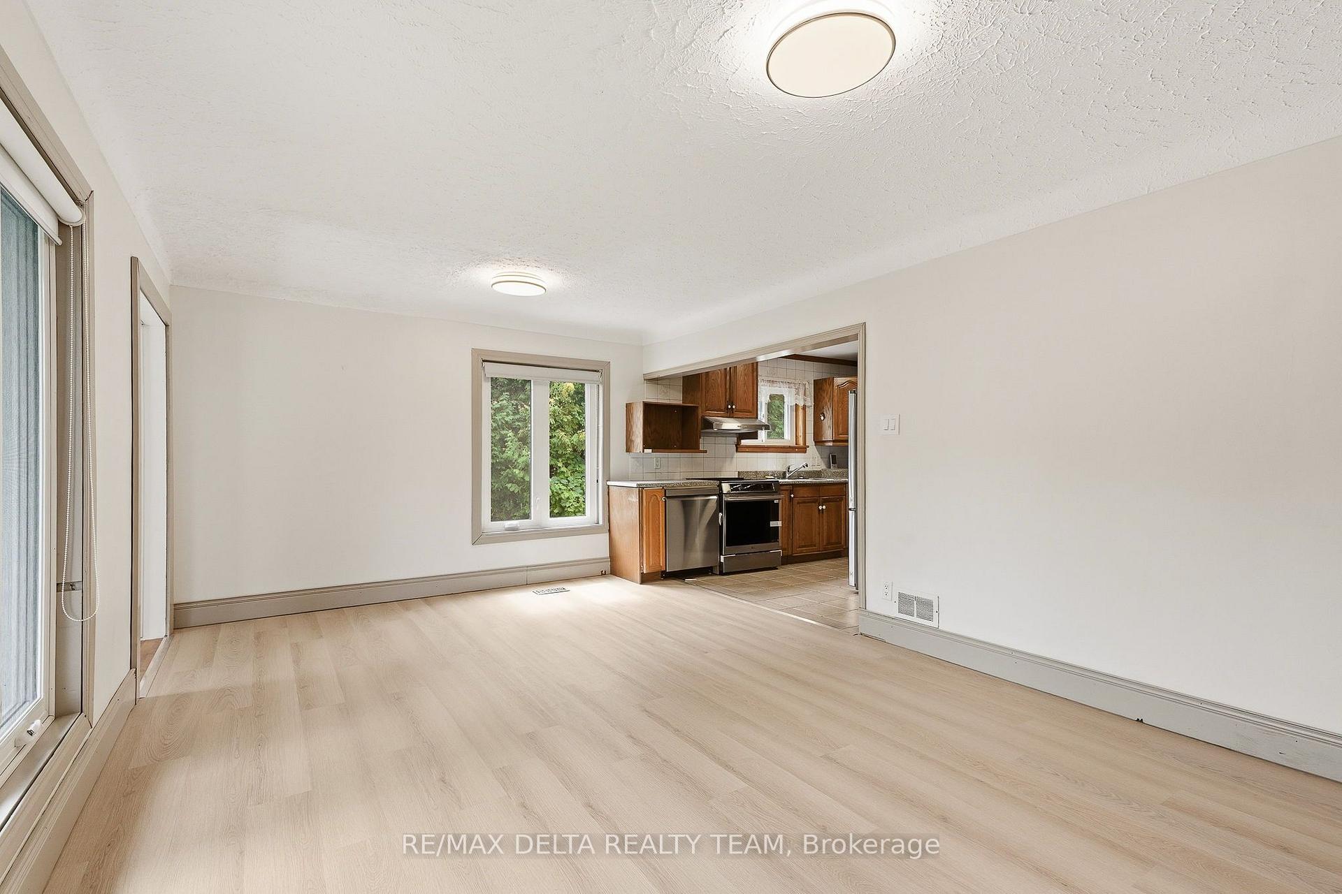Photo 7 of 2604 Mer Bleue Road, Ottawa, Mer Bleue/Bradley Estates/Anderson Park — HOMEH