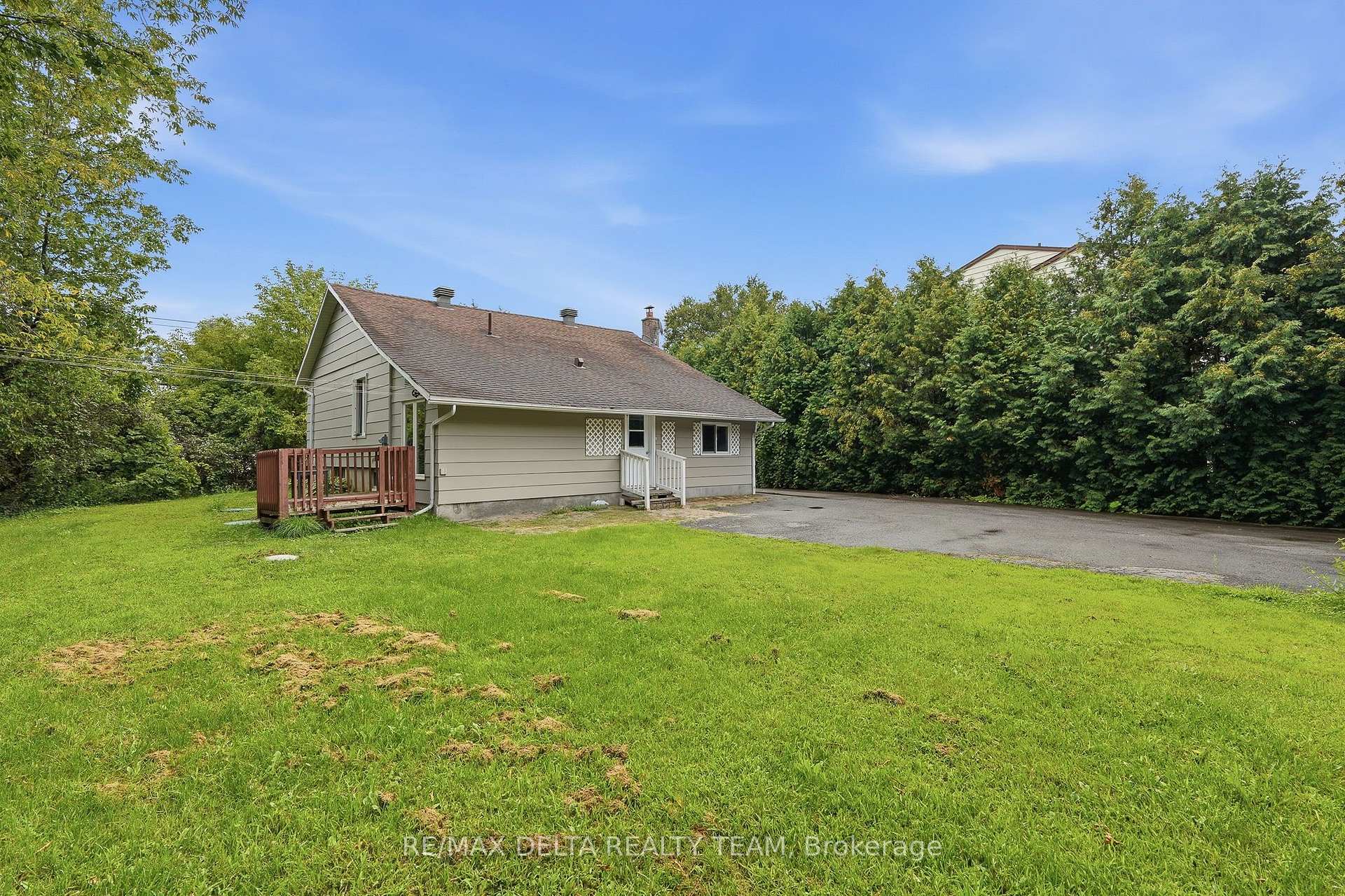 Photo 22 of 2604 Mer Bleue Road, Ottawa, Mer Bleue/Bradley Estates/Anderson Park — HOMEH