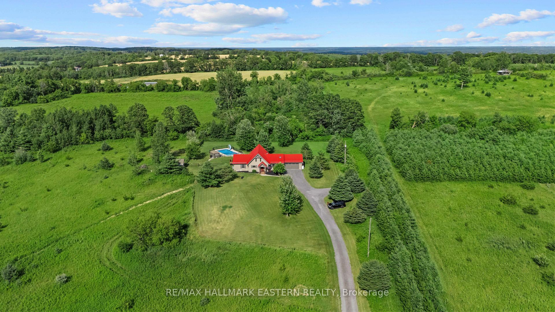 Photo 1 of 184 Golf Course Road, Quinte West, Sidney Ward — HOMEH