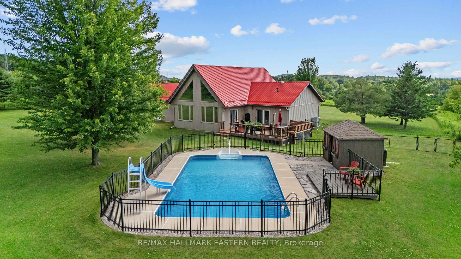 Photo 5 of 184 Golf Course Road, Quinte West, Sidney Ward — HOMEH