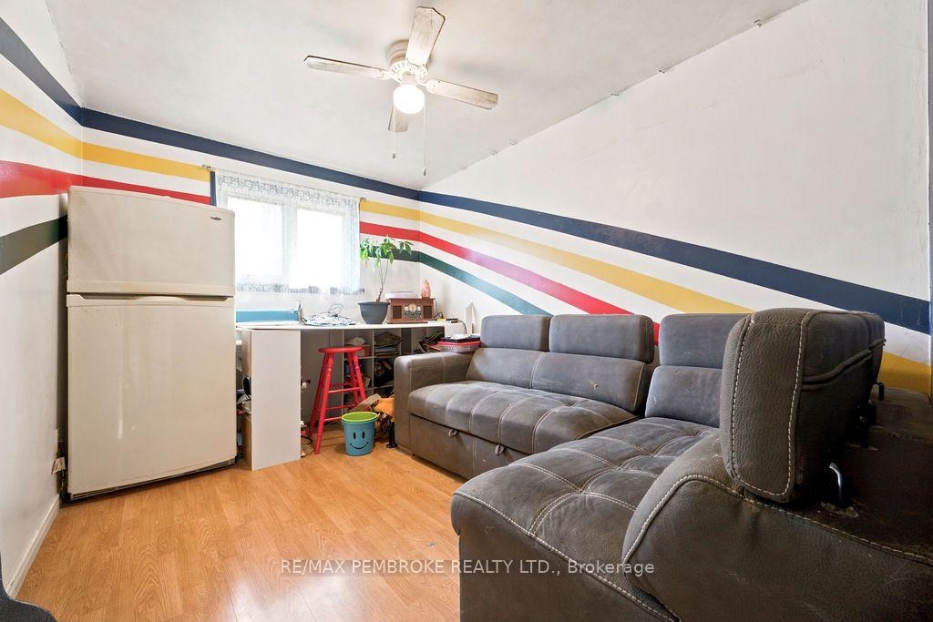 Photo 36 of 393 Biggs Road, Laurentian Valley, Laurentian Valley — HOMEH