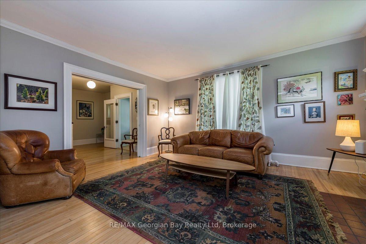 Photo 7 of 238 Sixth Street, Midland — HOMEH