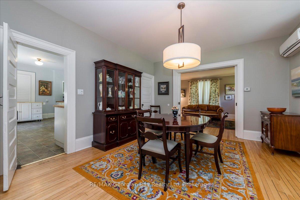 Photo 10 of 238 Sixth Street, Midland — HOMEH